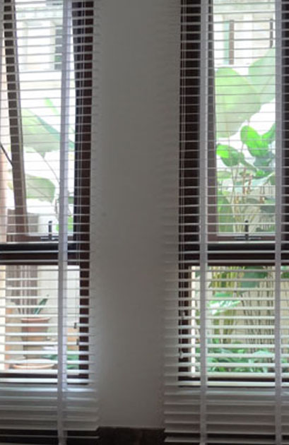 Lantex Venetian Blinds @ Sharp point